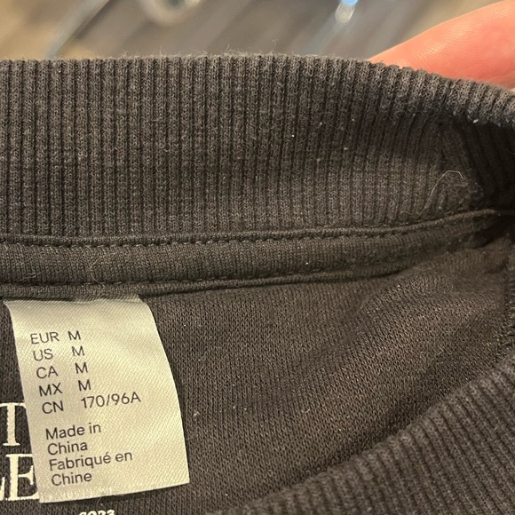 Oversized Christina Crewneck Sweater - Picture 2 of 5